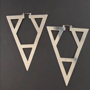✨ Triangle silver earrings ✨